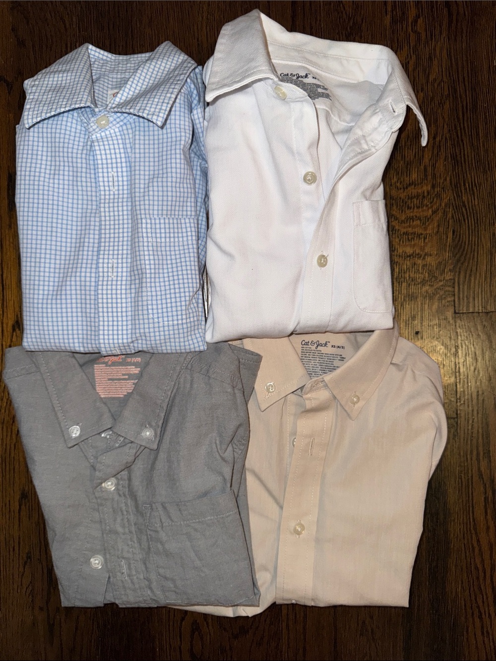 5 Cat & Jack Boys XS (4/5) Button-Down Dress Shirts (5 total see pics)